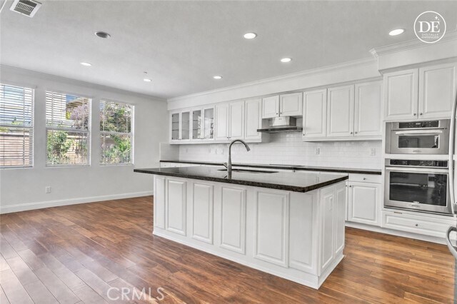 Building Photo - 135 Willowbend