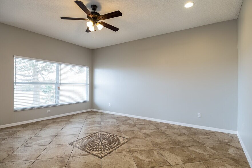 Building Photo - 2307 Cerberus Dr