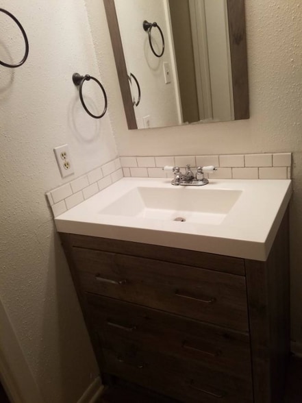 Building Photo - 12917 Gholson Rd