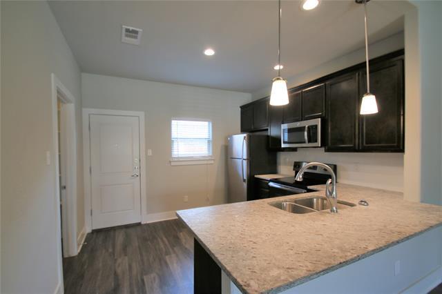 Building Photo - 205 Stewart Bend Ct