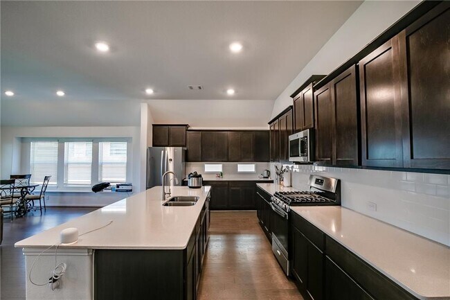 Building Photo - 149 Coronella Dr