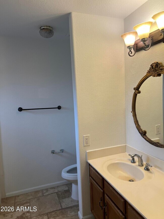 Building Photo - 15858 S 33rd Pl