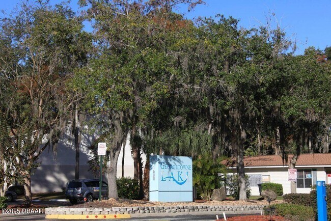 Building Photo - 1600 Big Tree Rd
