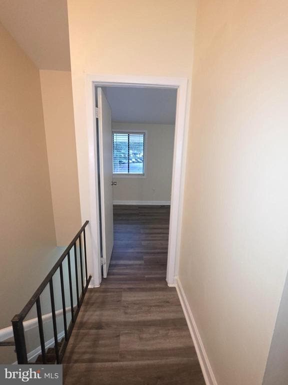 Building Photo - 5407 Fallriver Row Ct