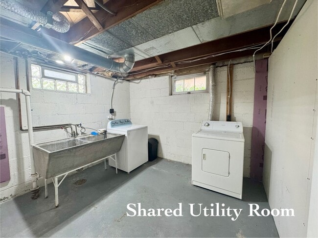 Building Photo - 4036 Reservoir Blvd