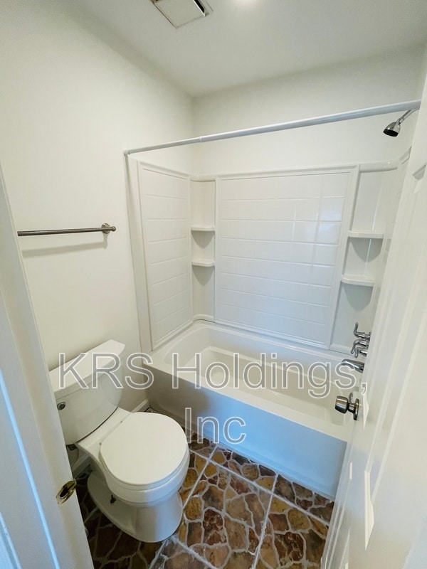 Building Photo - 1330 Rica Ct