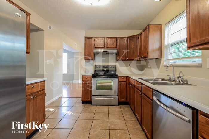 Building Photo - 3922 Gray Arbor Dr