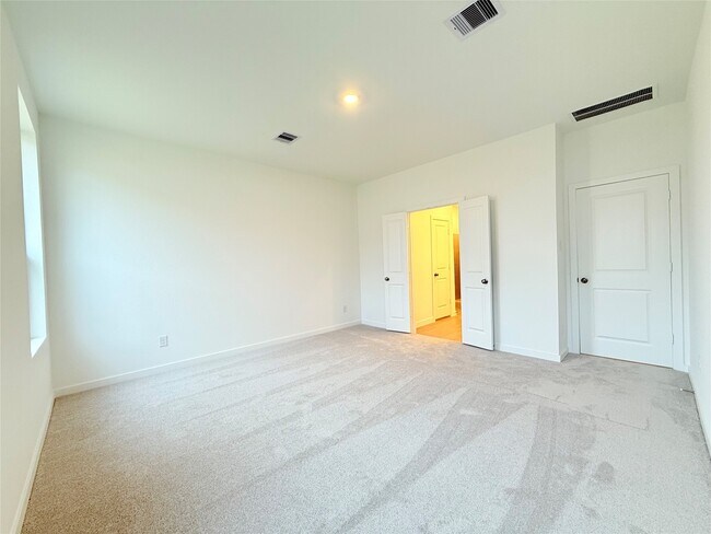 Building Photo - 3017 Waterwood Pass Dr