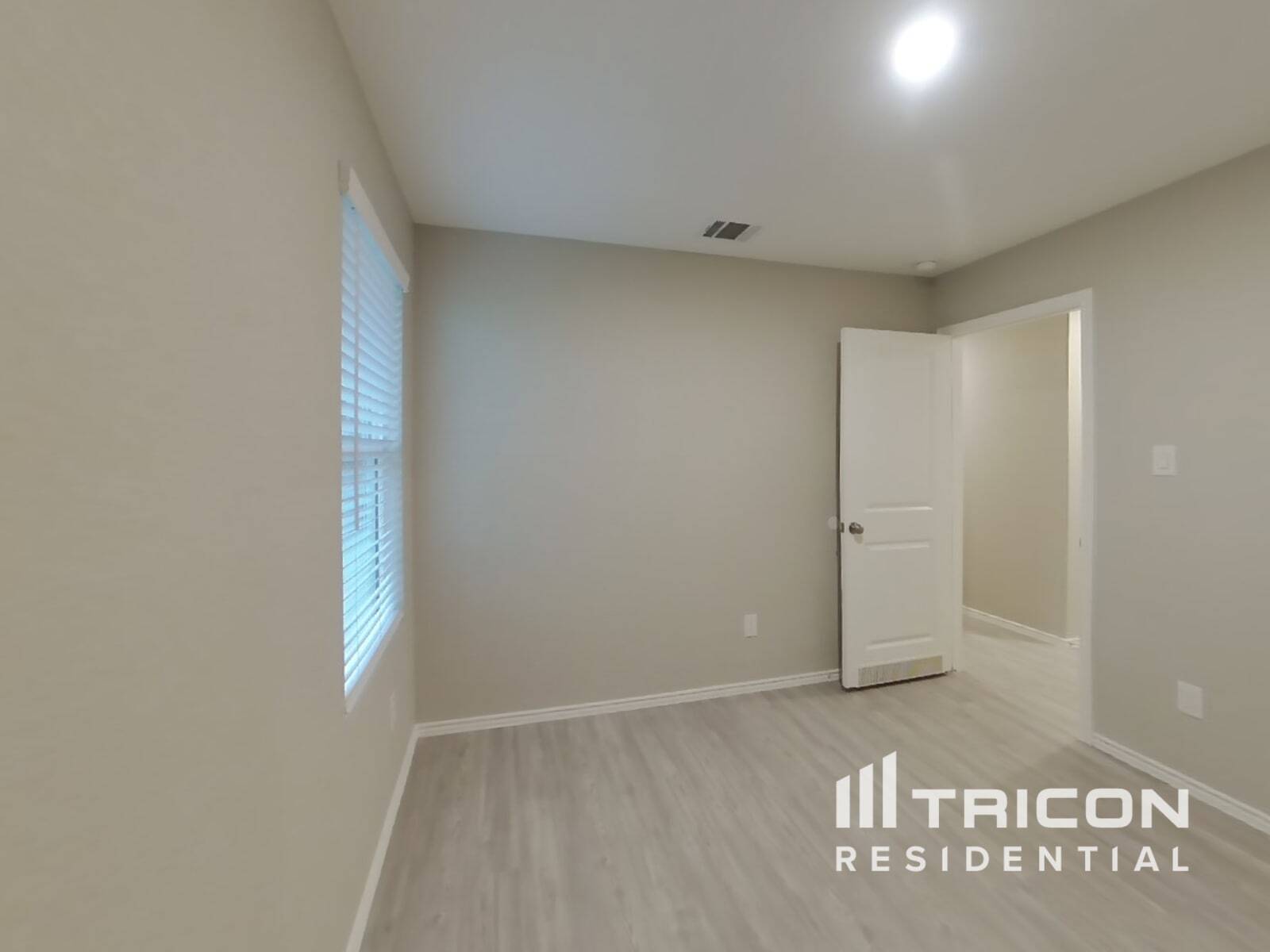 Building Photo - 9603 Littleton Grist