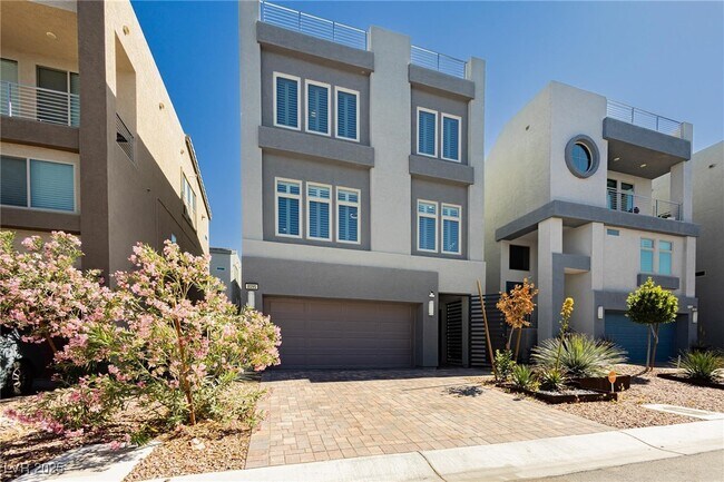 Building Photo - 8095 Carpenter Creek Ave