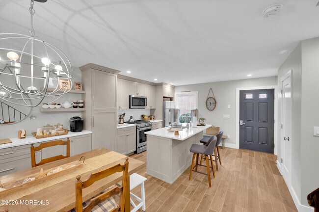 Building Photo - 51 Wyckham Rd