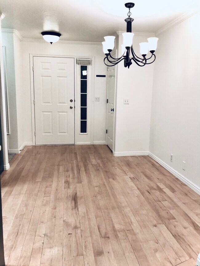 Building Photo - 86 N Garden Park Dr