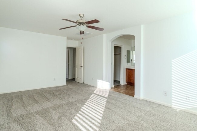 Building Photo - 3 bedroom home in Gilbert!