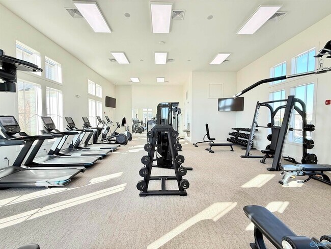 Building Photo - 190 Kearny St