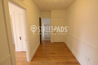 Building Photo - 2 bedroom in Somerville MA 02143