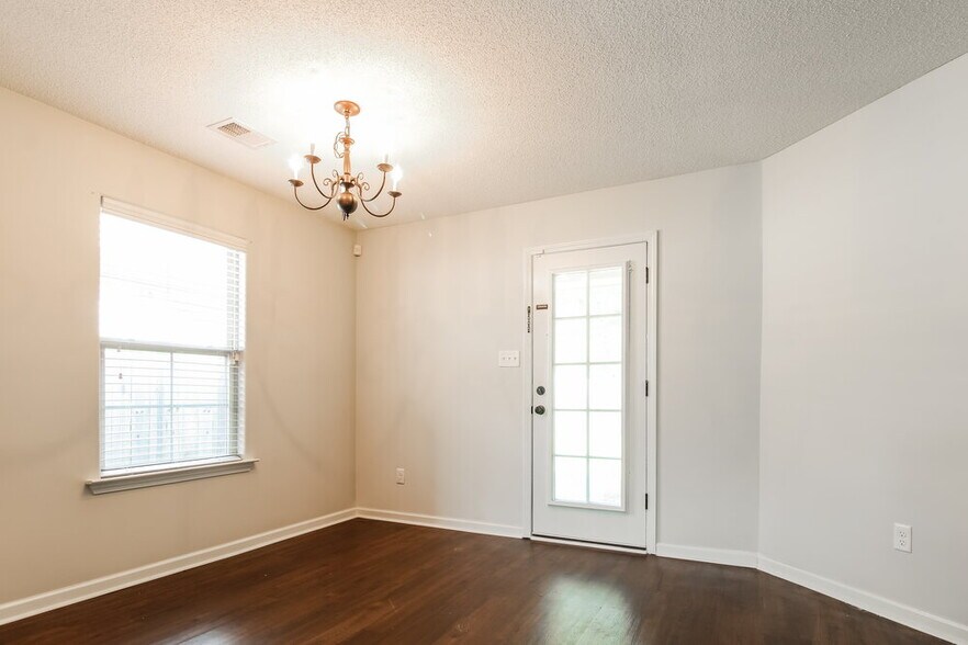 Building Photo - 9470 Eckley Pl