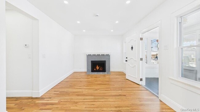 Building Photo - 142-16 223rd St