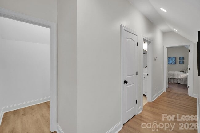 Building Photo - 7526 Fairway Villa Circle