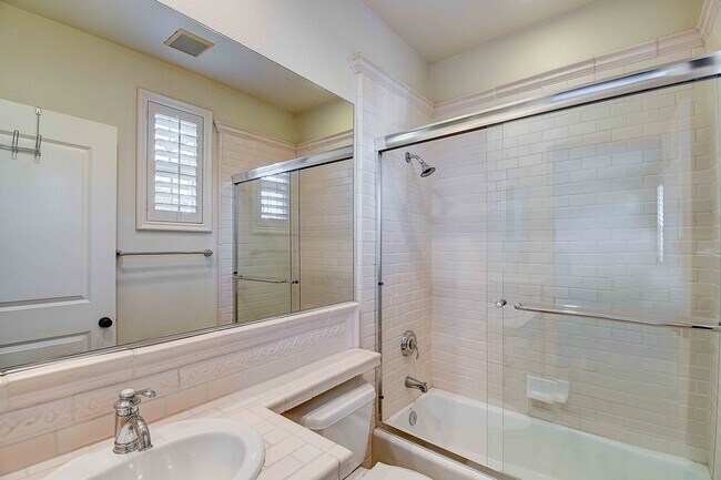 Building Photo - 4132 Prado De Las Cabras