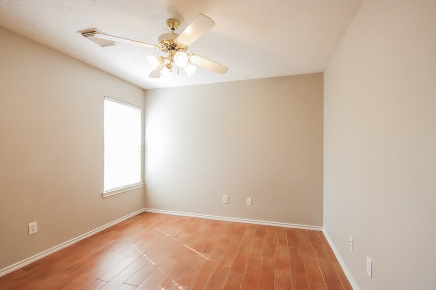 Building Photo - 5506 Timbers Quail Dr