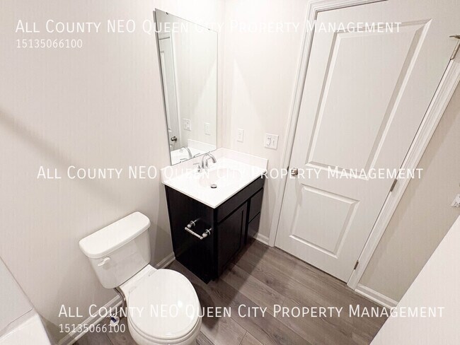 Building Photo - 3559 Conifer Cir