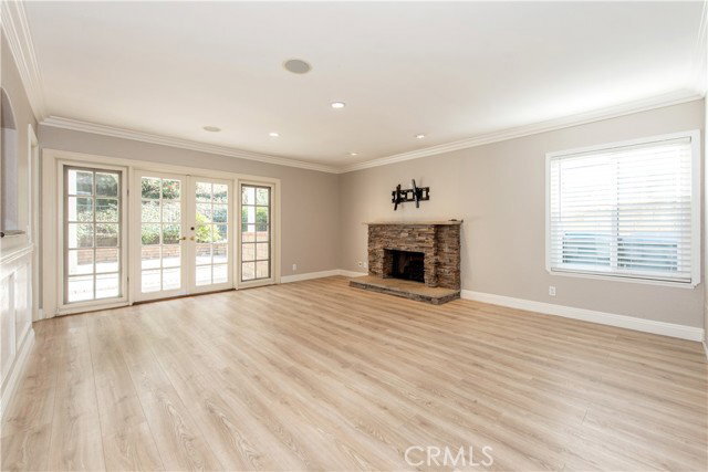 Building Photo - 27202 Corcubion