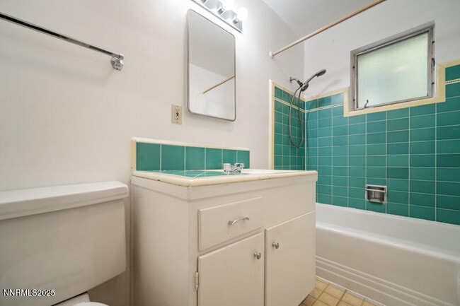Building Photo - 1245 Plumas St