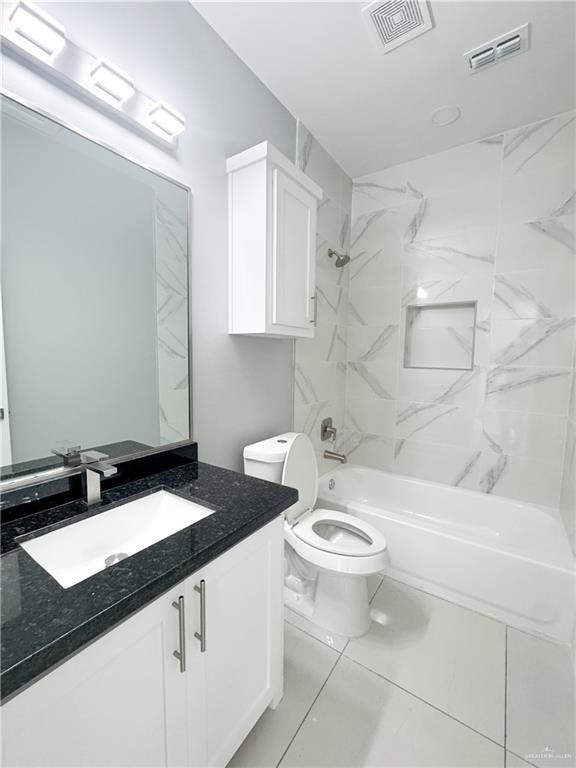 Building Photo - 10 San Andres