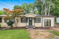 Building Photo - 11335 Chicamauga Trail SE