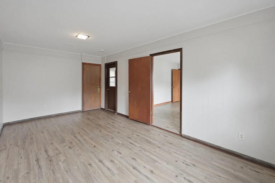 Building Photo - 4442 Millvale Dr SW