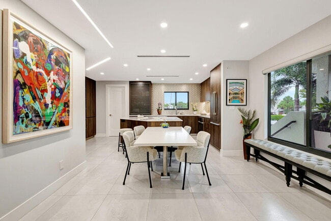 Building Photo - 7430 Victory Ln