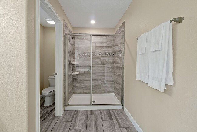 Building Photo - 5424 Solterra Cir