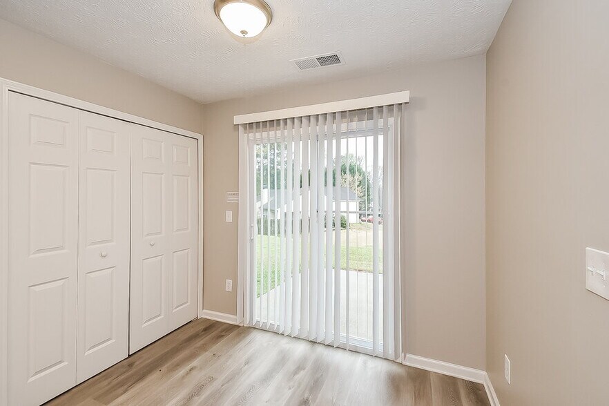 Building Photo - 4212 Arrowhead Pointe