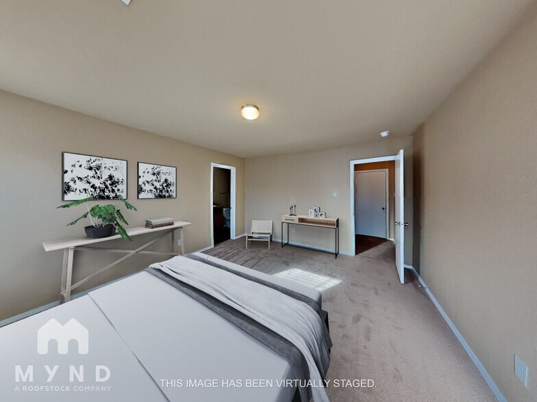 Building Photo - 7009 Pearl Vly Cv