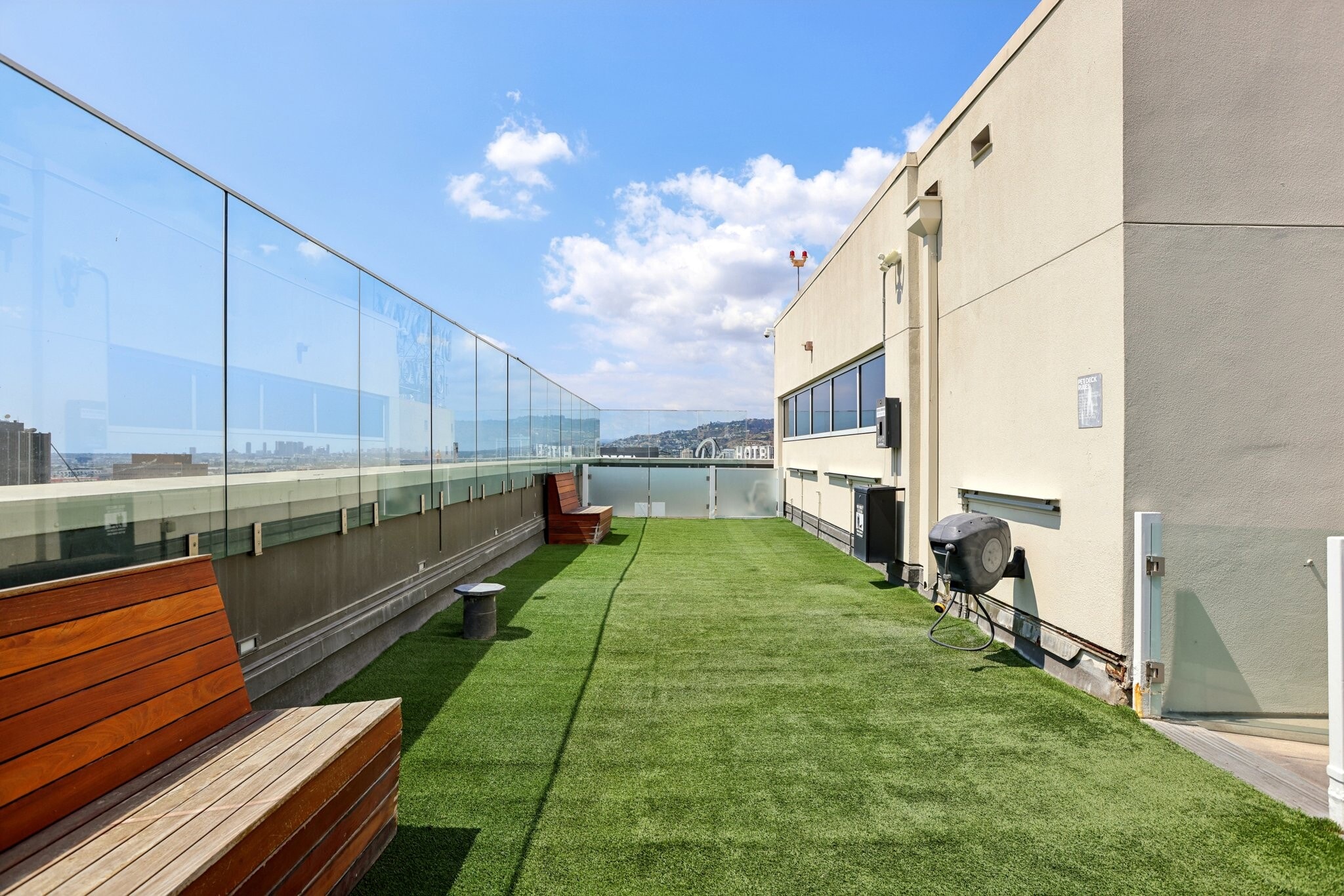 Building Photo - 6250 HOLLYWOOD Blvd