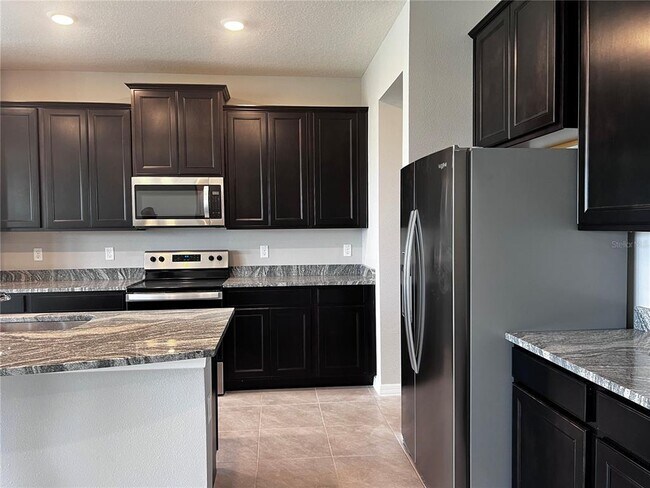 Building Photo - 13154 Brookside Moss Dr