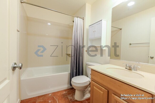 Building Photo - 681 Ringneck Ct