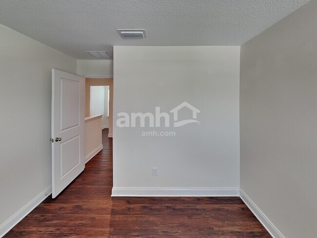 Building Photo - 2563 Sunrise Lndg Lp