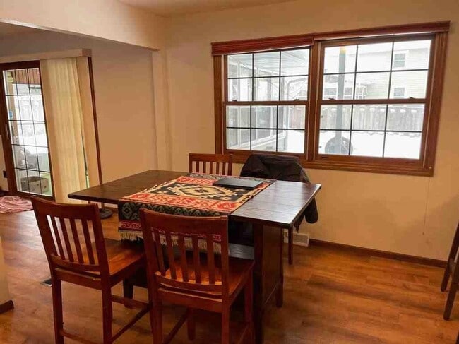 Building Photo - 7618 Westchester Dr