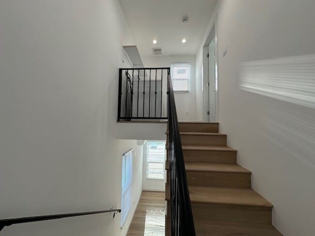 Building Photo - Completely remodeled and located on a quie...