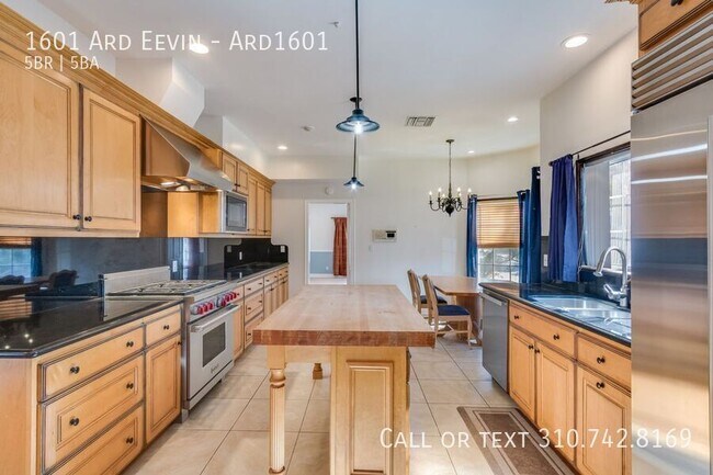 Building Photo - 1601 Ard Eevin Ave