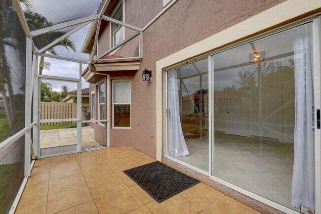 Building Photo - 10758 Lake Jasmine Dr