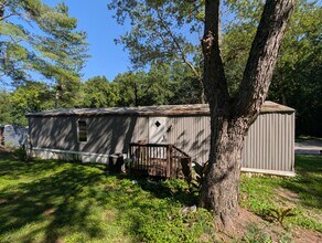 Building Photo - 412 McElhaney Rd