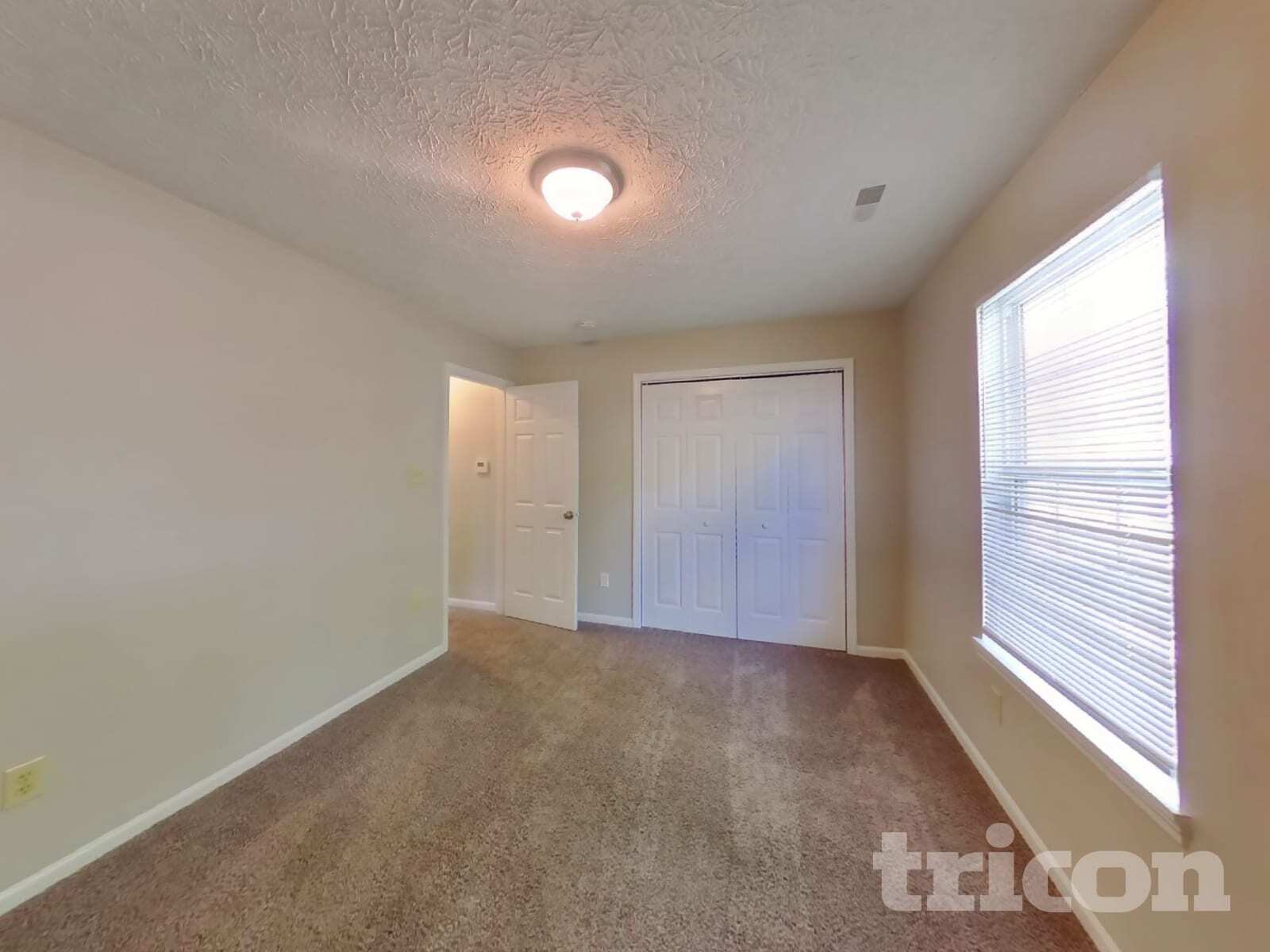 Building Photo - 2607 Cooper Pointe Cir