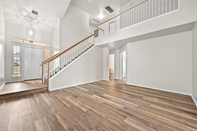 Building Photo - 2607 Theresa Blanchard Ln