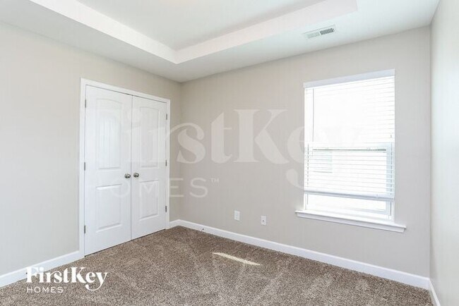 Building Photo - 146 Marsh Creek Dr