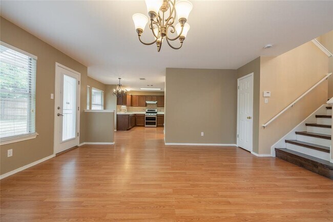 Building Photo - 1518 Sundance Dr