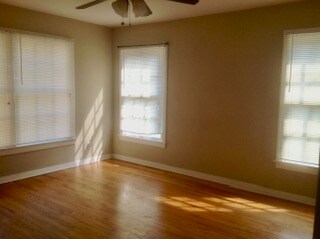 Building Photo - 2108 W Lotus Ave