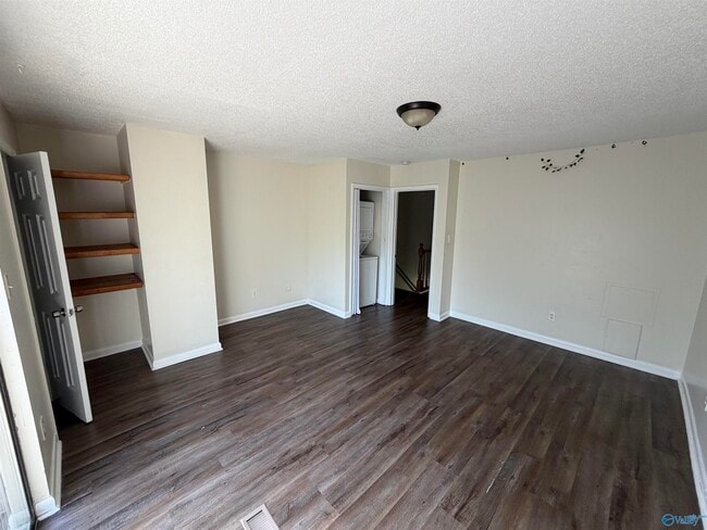 Building Photo - 4931 Cotton Row NW