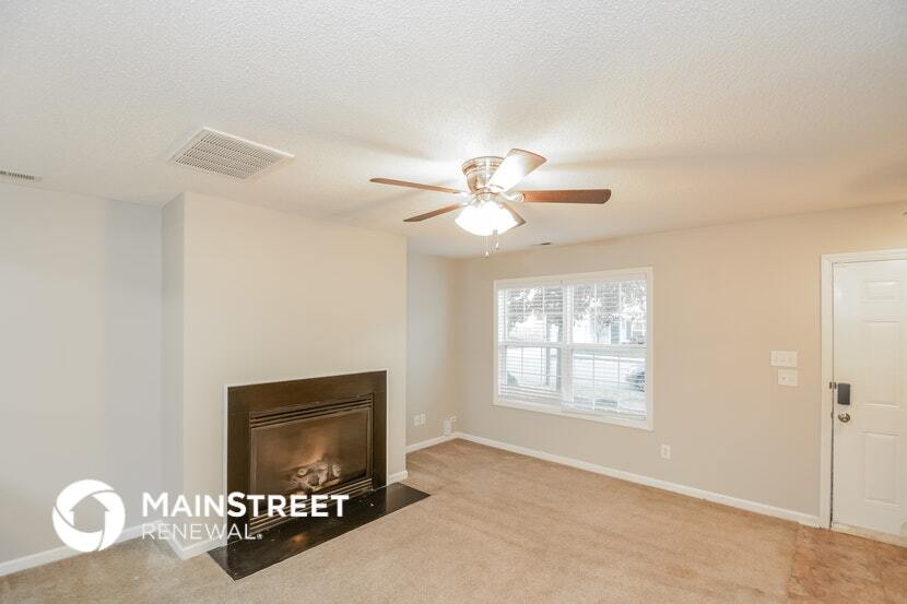 Building Photo - 808 Woodside Park Ln